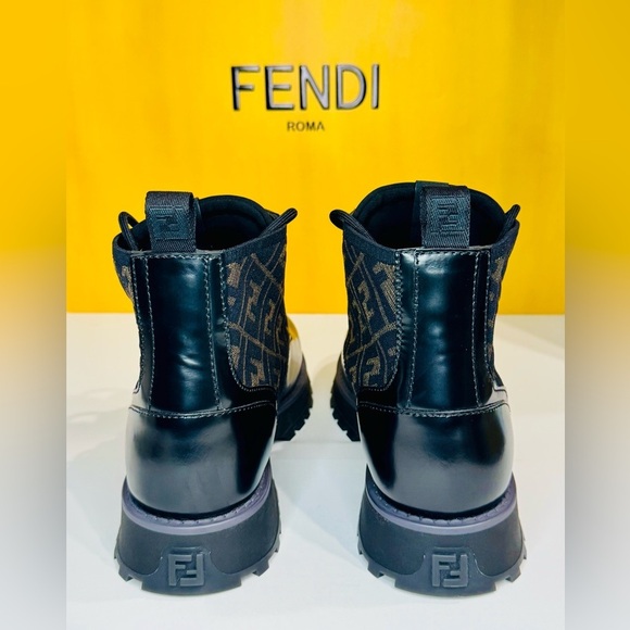 Fendi Force FF Biker Ancle Boots Calf and Goat Leather Size  display picture 1